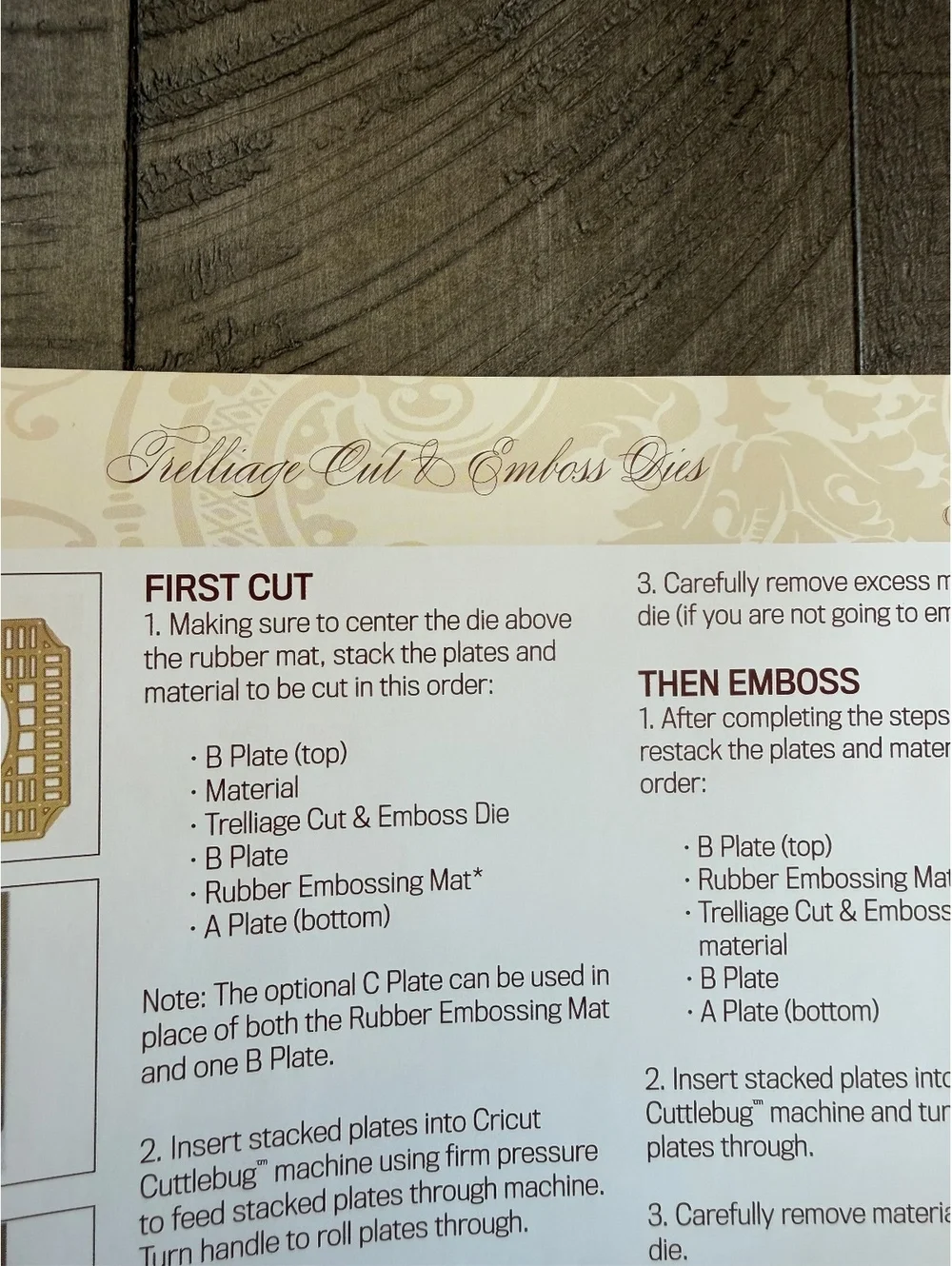 Anna Griffin Trelliage Cut & Emboss Dies die cut set with embossing folders